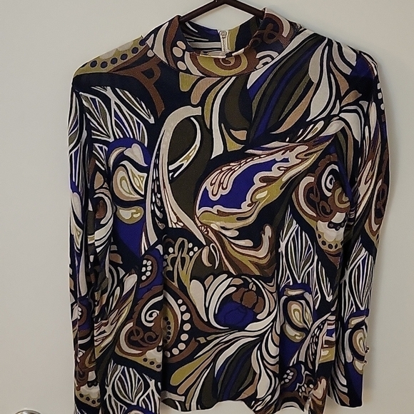 Chico's Retro Psychedelic Long Sleeve High Neck MOD Blouse - Picture 3 of 9